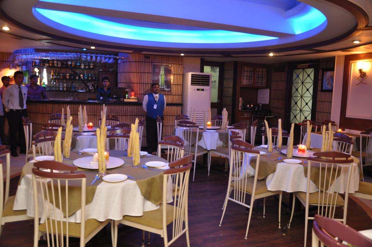 Hotel Sovereign Daman Luaran gambar
