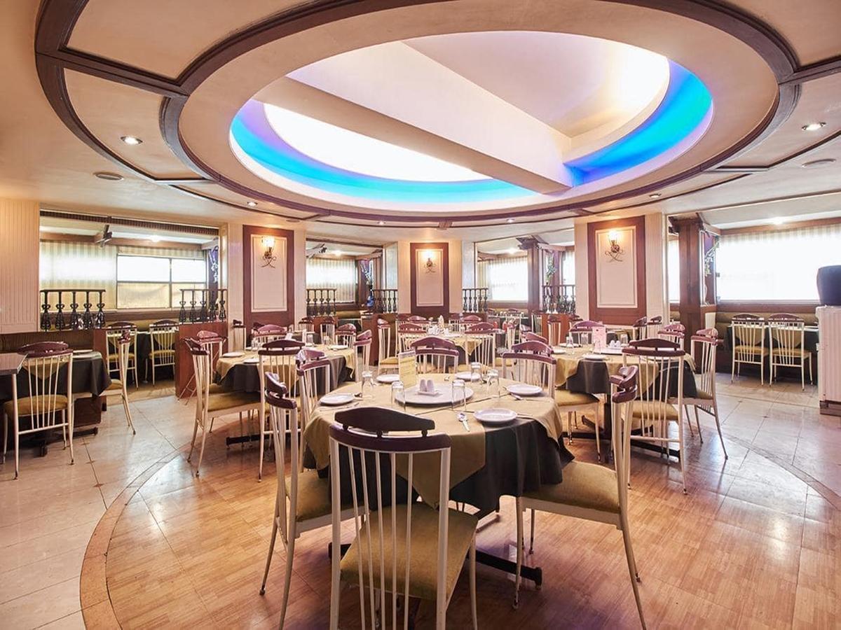 Hotel Sovereign Daman Luaran gambar