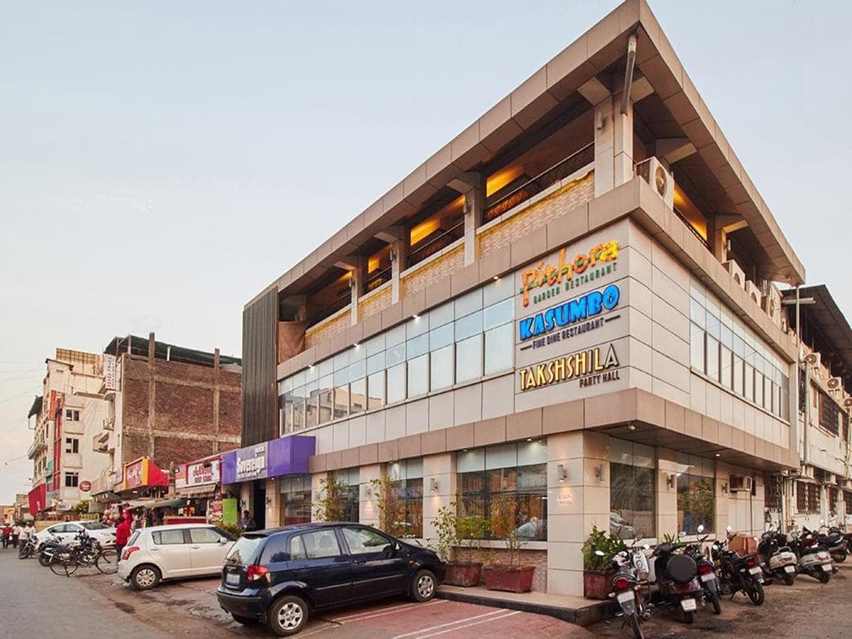 Hotel Sovereign Daman Luaran gambar